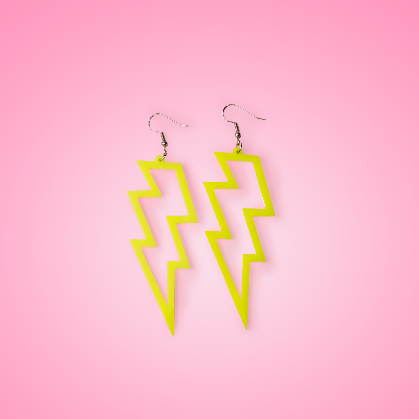 Yuri aretes rayo